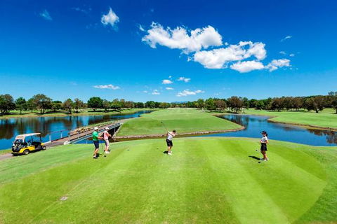 RACV Royal Pines Resort - Sunshine Coast Tourism 3
