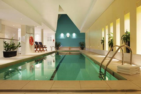 Radisson Blu Hotel Sydney - Sunshine Coast Tourism 0