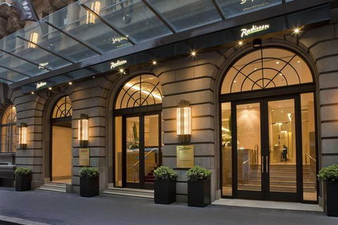 Radisson Blu Hotel Sydney - Sunshine Coast Tourism 2