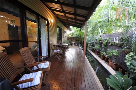 Reflections B&B - Holiday Sunshine Coast 0