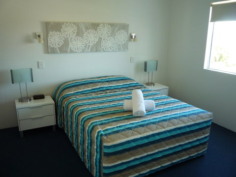Regatta Riverfront Apartments - Sunshine Coast Tourism 9
