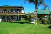 Riviera Caravan Park - Sunshine Coast Tourism 4