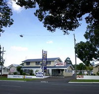 Riviera On Ruthven Motel - Sunshine Coast Tourism
