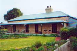 Robe Heritage Accommodation - Holiday Sunshine Coast 0