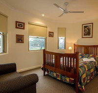 Royal Hotel Springwood - Sunshine Coast Tourism