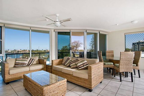 Sailport Mooloolaba Apartments - Sunshine Coast Tourism 3