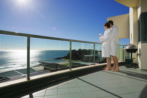 Sails Apartments - Sunshine Coast Tourism 0