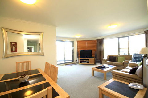 Sails Apartments - Sunshine Coast Tourism 7