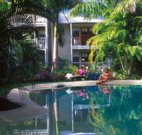 Sandy Beach Resort - Sunshine Coast Tourism