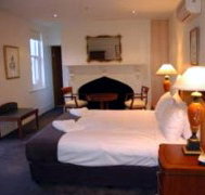 Seahorse Inn Hotel - Sunshine Coast Tourism