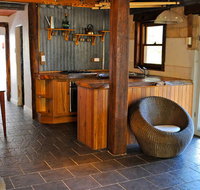 Secret Valley Escape - Sunshine Coast Tourism