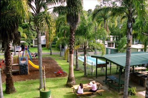Shady Willows Holiday Park - Sunshine Coast Tourism 0