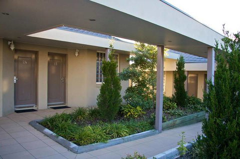 Shangri-La Gardens - Sunshine Coast Tourism 3