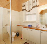 Sojourn on Gale Bed  Breakfast - Holiday Sunshine Coast