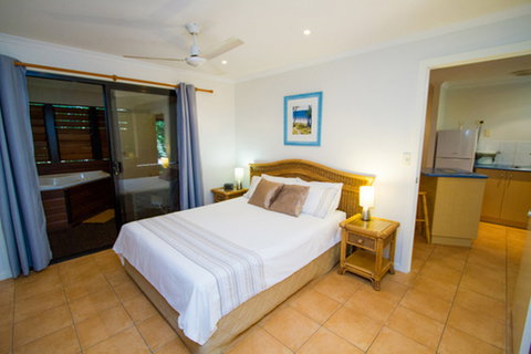 Sunbird Gardens - Sunshine Coast Tourism 0