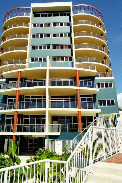 Sunrise Apartments Tuncurry - Sunshine Coast Tourism 1