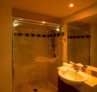 Sunset Island Resort - Holiday Sunshine Coast