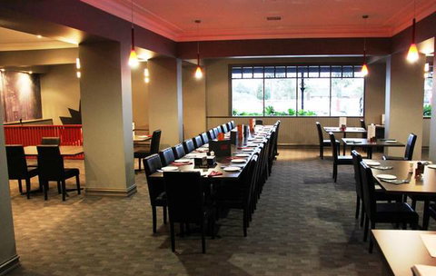 Sunshine Motor Inn - Sunshine Coast Tourism 4