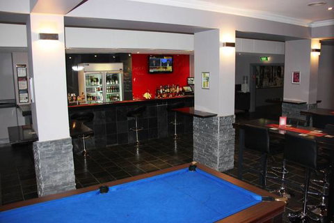 Sunshine Motor Inn - Sunshine Coast Tourism 13