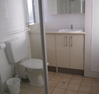 Surf Regency Apartments - Holiday Sunshine Coast