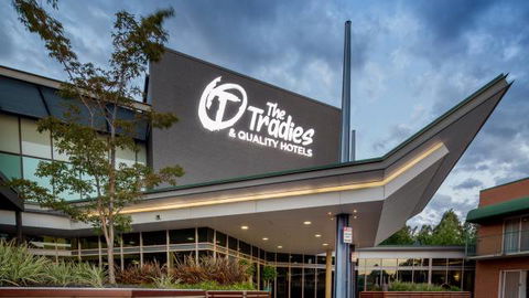 Quality Hotel Dickson - Sunshine Coast Tourism 2