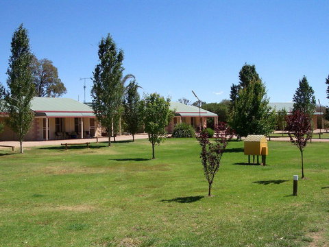 Narrandera Caravan Park - Sunshine Coast Tourism 1