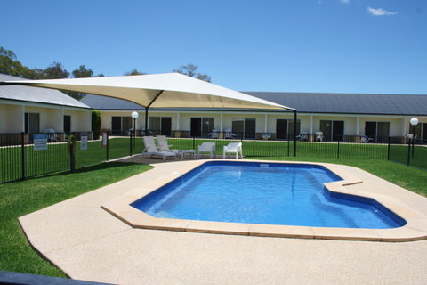 Roma Explorers Inn - Holiday Sunshine Coast 3