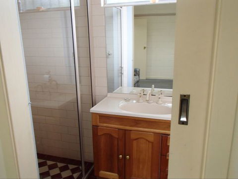 Silver Hill Townhouse - Holiday Sunshine Coast 29