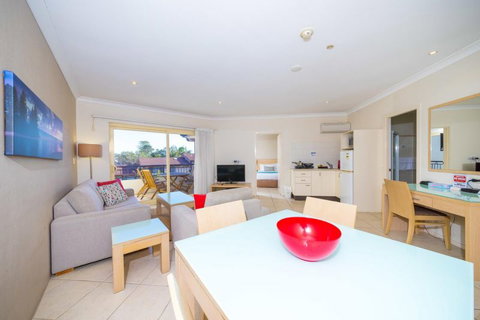 Terrigal Sails - Sunshine Coast Tourism 4