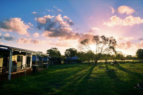 Childers Eco-lodge - Sunshine Coast Tourism 4