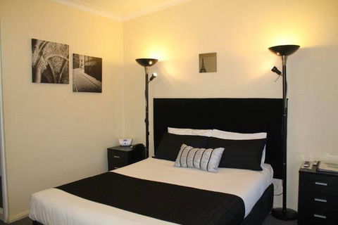 Taree Highway Motor Inn - Sunshine Coast Tourism 4