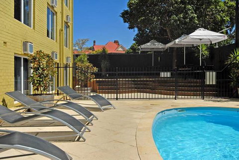 The Murray Hotel - Holiday Sunshine Coast 2