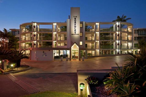 The Norfolks On Moffat Beach - Sunshine Coast Tourism 1