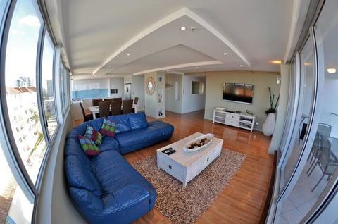 The Penthouses Apartments - Sunshine Coast Tourism 5