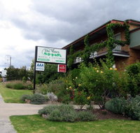The Vines Motel  Cottages - Sunshine Coast Tourism