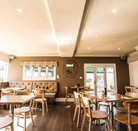 The Waverley International Hotel - Sunshine Coast Tourism