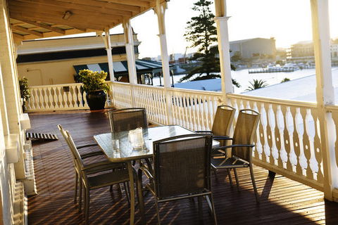Tradewinds Hotel Fremantle - Sunshine Coast Tourism 1