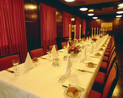 University House - Sunshine Coast Tourism 5