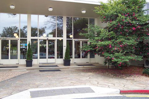 University House - Sunshine Coast Tourism 6