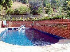 Valley Guest House - Sunshine Coast Tourism 1