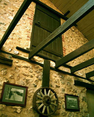 Victoria Hotel - Holiday Sunshine Coast 5