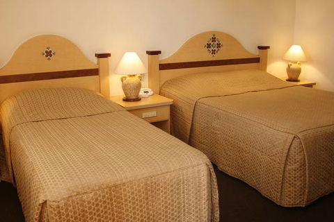 Villa Mirasol Boutique Motel - Sunshine Coast Tourism 1