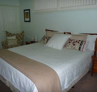 Wallabi Point Bed and Breakfast - Sunshine Coast Tourism