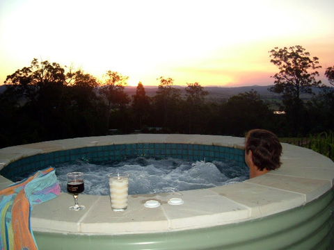Wallaby Ridge Retreat - Sunshine Coast Tourism 2