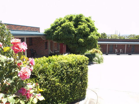 Warragul Views Motor Inn - Sunshine Coast Tourism 0