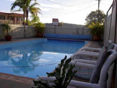 Waterview Motel - Sunshine Coast Tourism 1