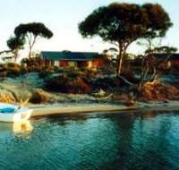 Wave Rock Caravan Park - Sunshine Coast Tourism