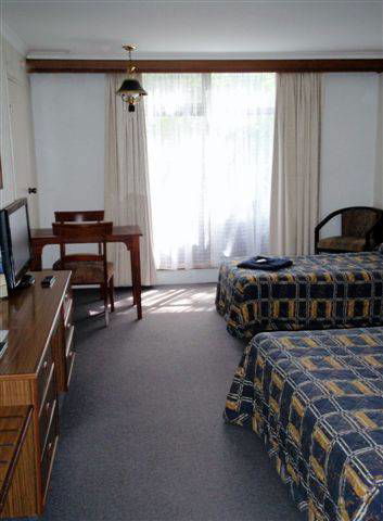 West Coaster Motel - Holiday Sunshine Coast 2