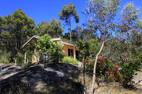 Eight Willows Retreat - Sunshine Coast Tourism 2