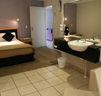 Windmill Motel and Reception Centre - Sunshine Coast Tourism